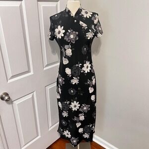 VINTAGE BLACK AND WHITE BYER TOO! FLORAL SHEER QIPAO STYLE‎ MAXI DRESS